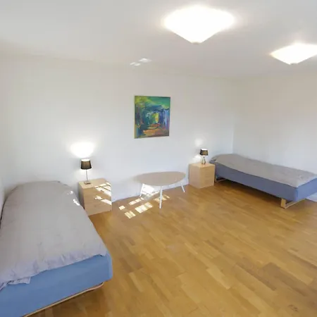 Avalonbnb فندق مبيت وإفطار