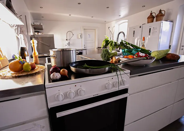 Avalonbnb Bed & Breakfast