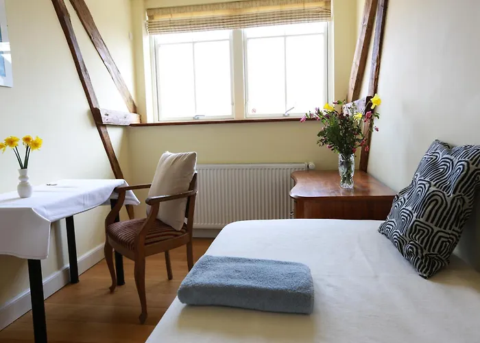 Avalonbnb Bed & Breakfast 2*